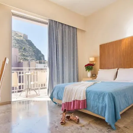 Elena Hotell Nafplion