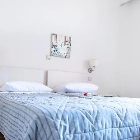 Hotel Elena