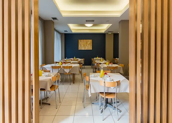 Ξενοδοχείο έλενα 2*